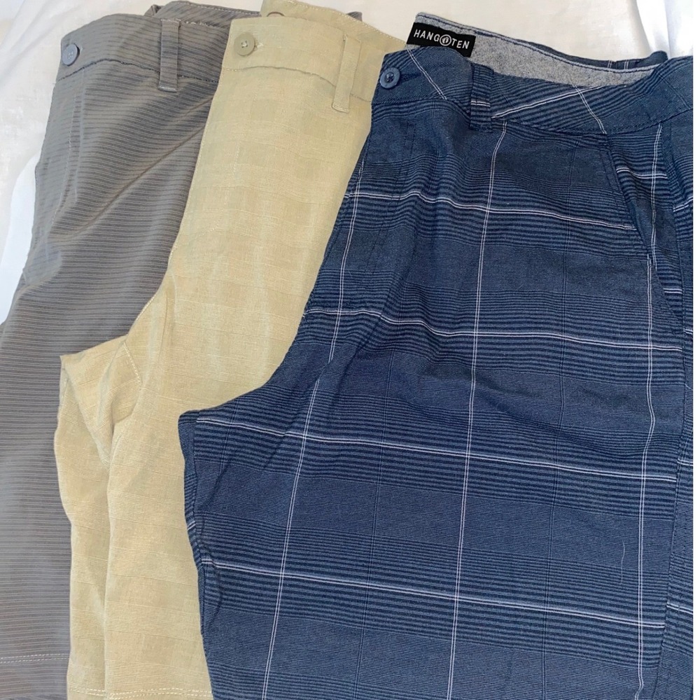 Hang Ten Shorts Mens 40 Blue Tan Grey Lot of 3 Plaid Striped Casual Surf Stretch